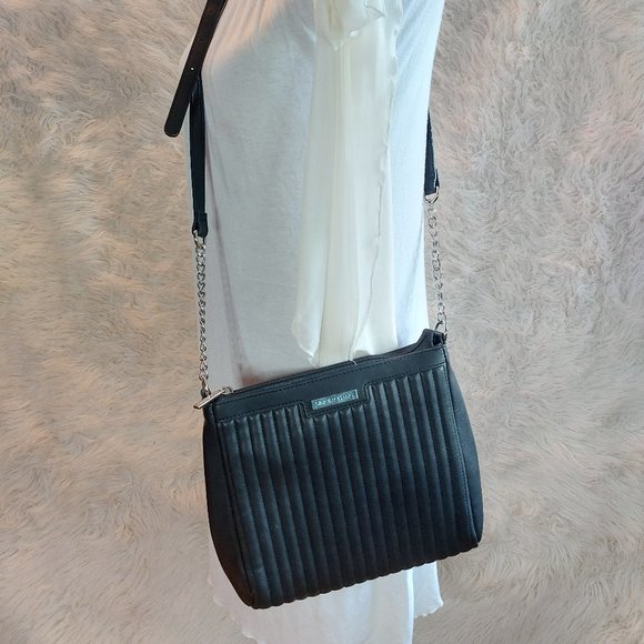 Simon Chang Women's Black Faux Leather Crossbody Bag - Picture 1 of 8